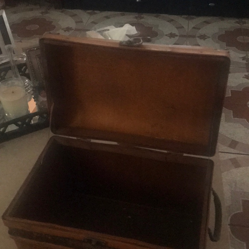 Magic Box - Picture 5 of 5